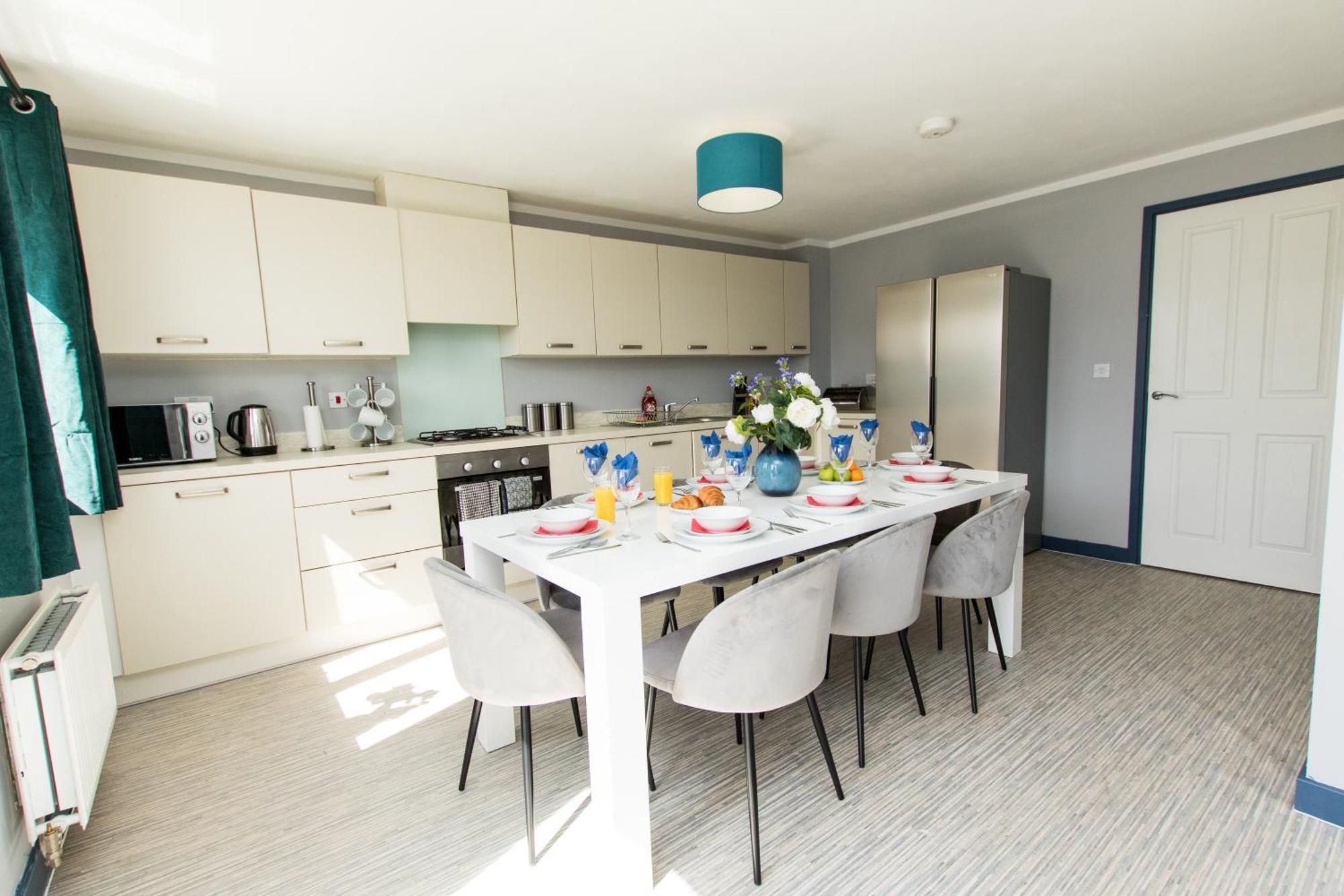 Free Parking 3 Bedroom House In Nottingham Extérieur photo