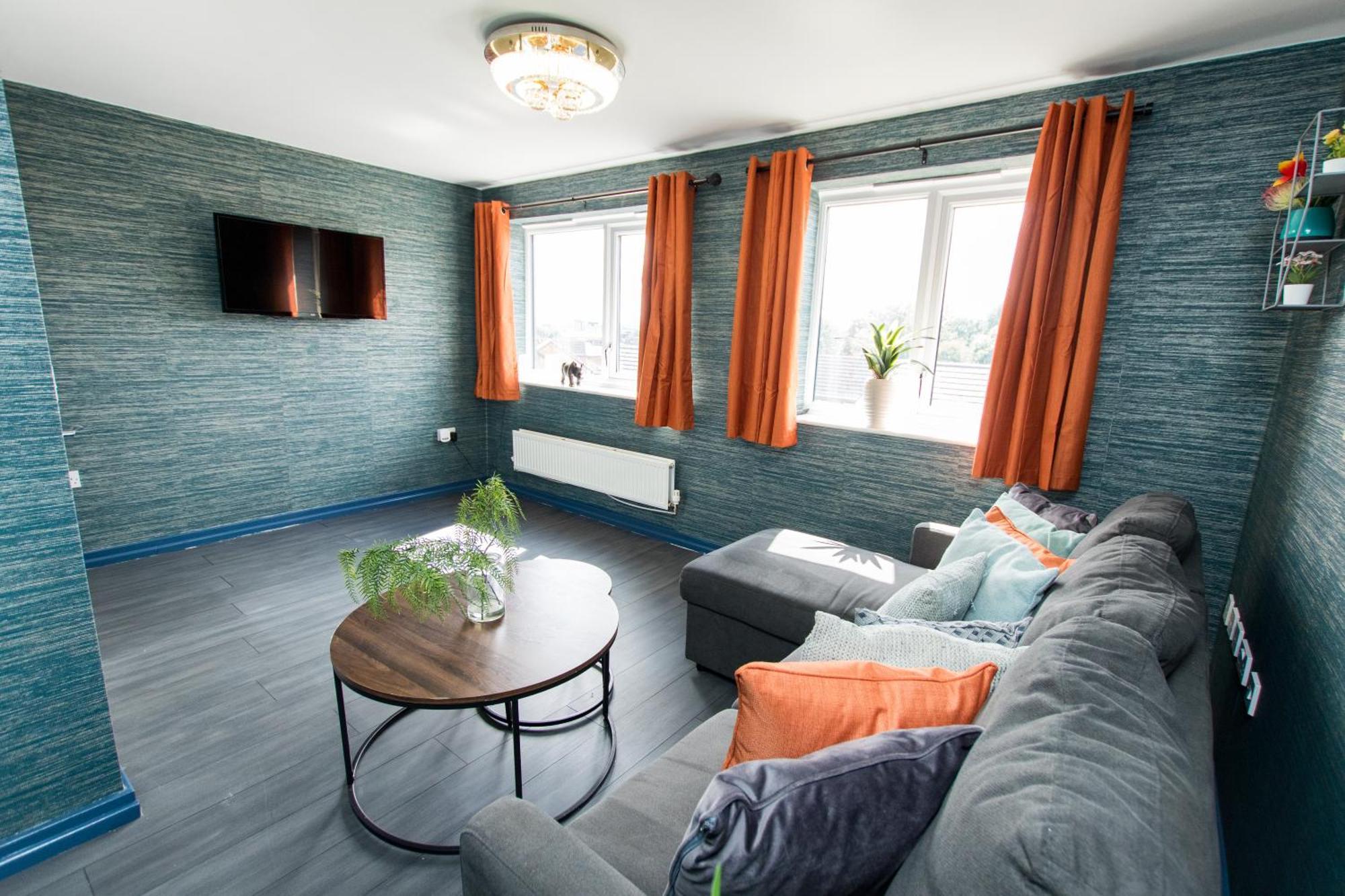 Free Parking 3 Bedroom House In Nottingham Extérieur photo